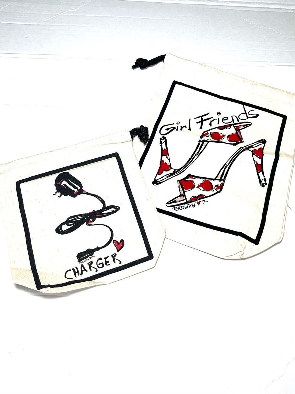 Canvas Drawstring Pouch Set - White with Red Print